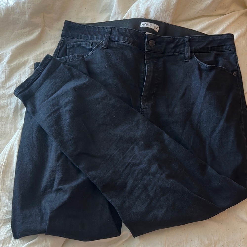 Black Skinny Jeans
